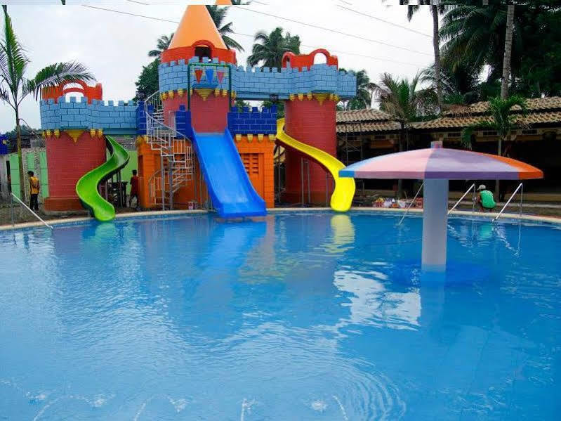 Golden Palace Hotel Tagum Экстерьер фото
